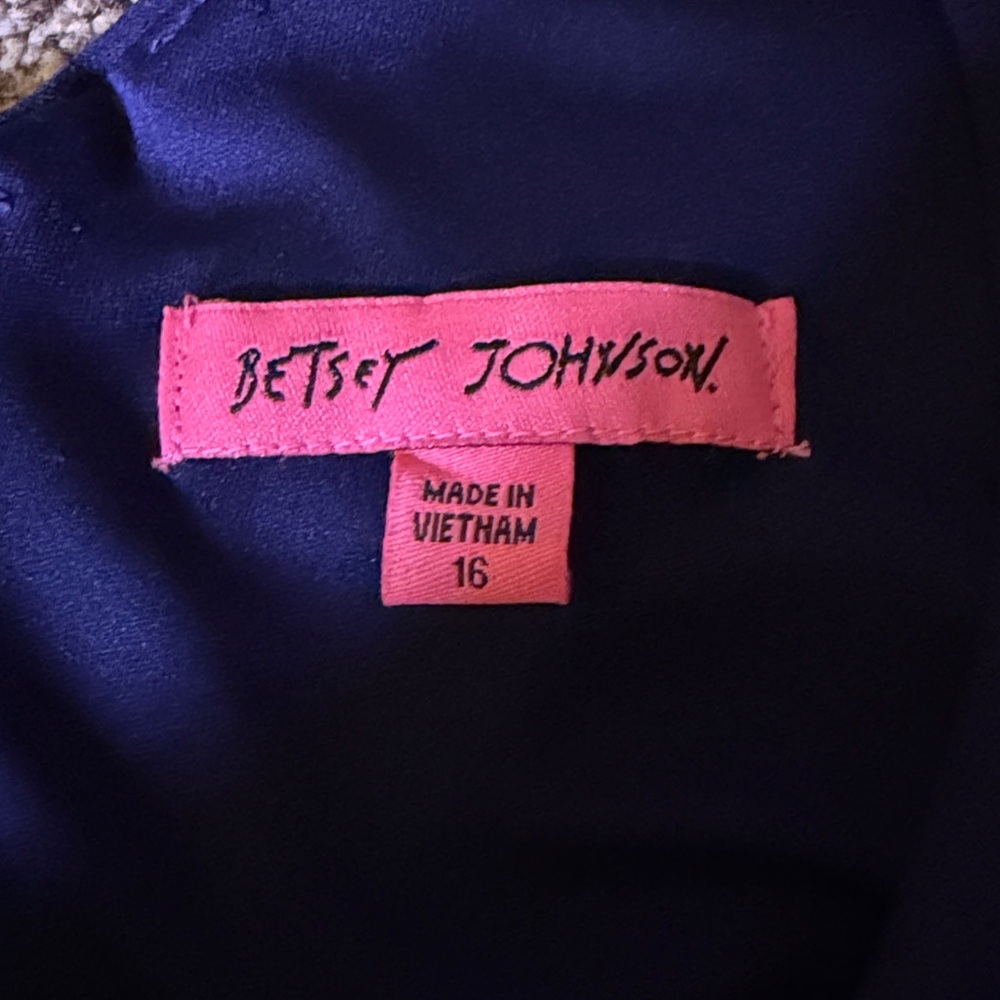 Betsey Johnson Scuba Crepe Ruffle Hem Dress. - Picture 5 of 9